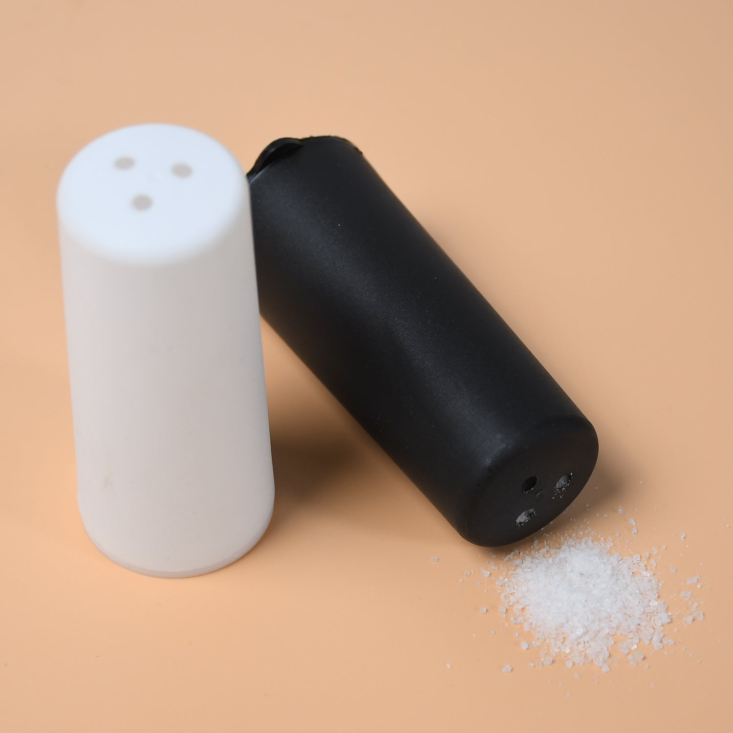 5317 Salt Pepper Dispenser Dining Table Spice Storing Use & New Look Dispenser For Home & Hotel Use DeoDap 5317 Salt Pepper Dispenser Dining Table Spice Storing Use & New Look Dispenser For Home & Hotel Use DeoDap